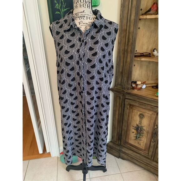 Spense Black & White Button Up Geometric Tunic - Picture 1 of 10